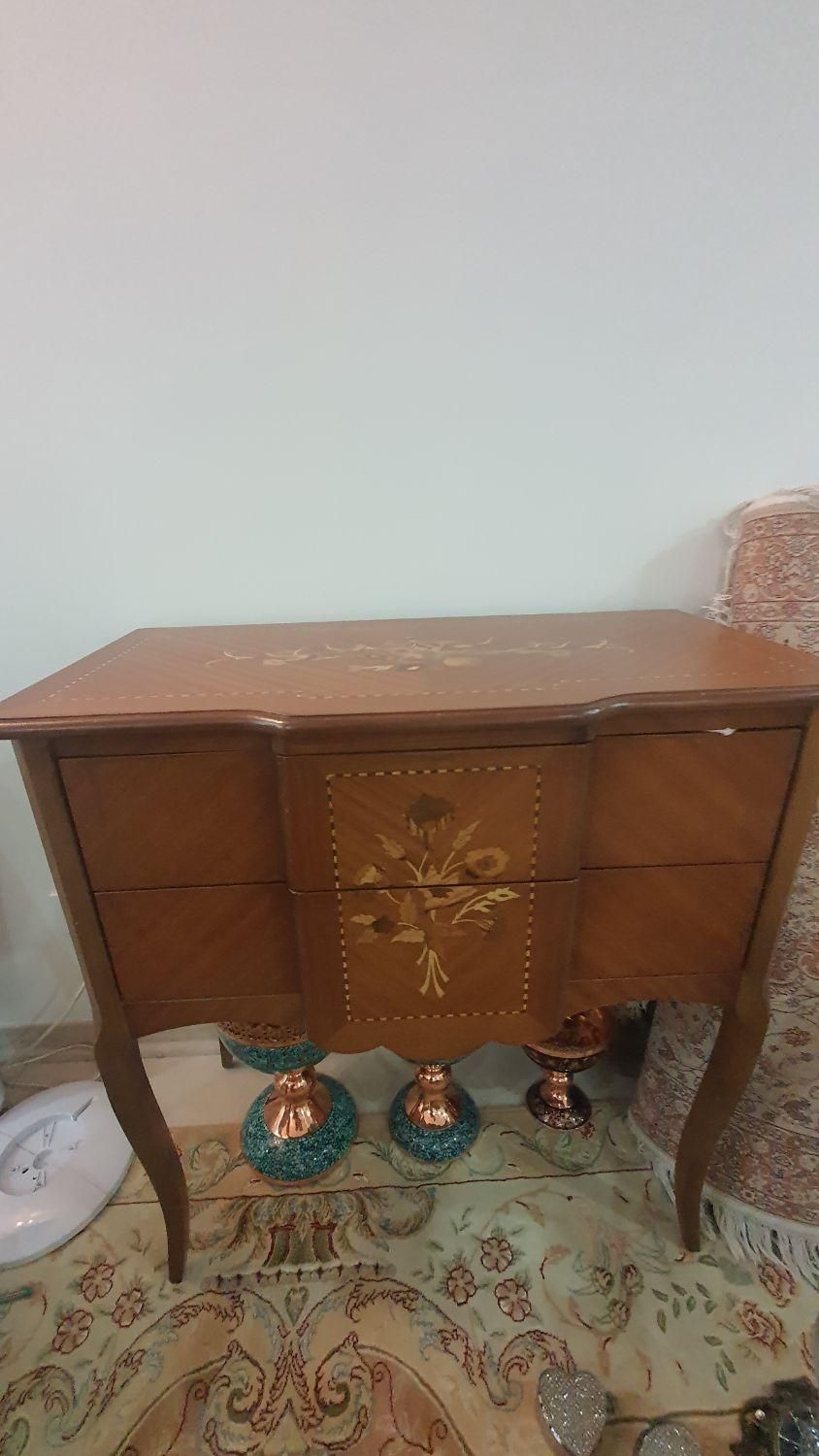 کنسول چوب راش معرق( نو )سفارشی ساخته شده است|بوفه، ویترین، کنسول|تهران, کیانشهر|دیوار
