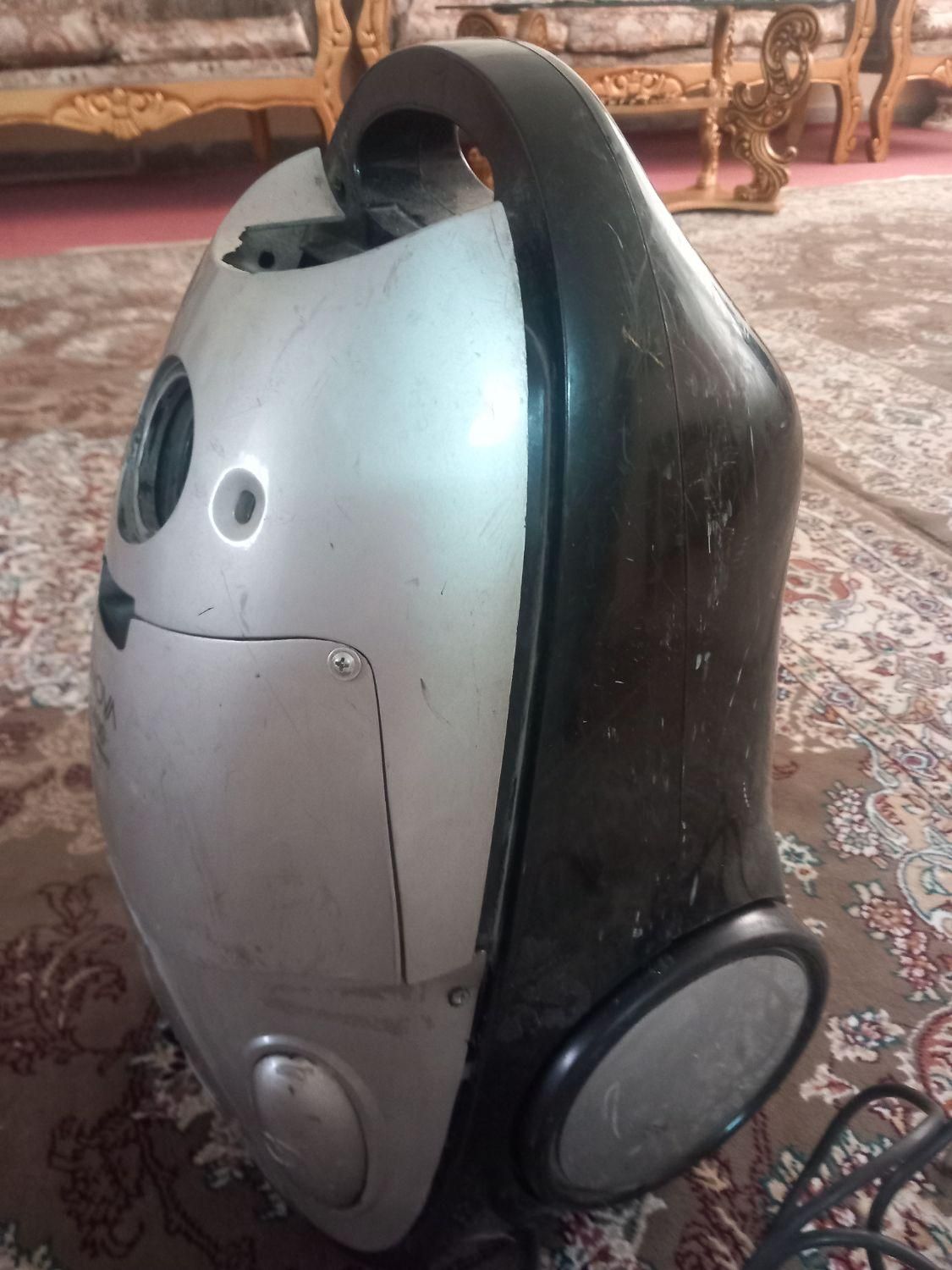 جاروبرقی ۲۴۰۰ وات|جاروبرقی، جارو شارژی، بخارشو|تهران, ابوذر|دیوار