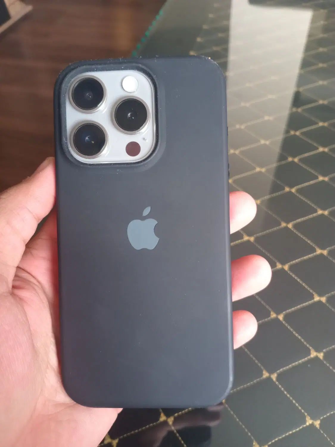 اپل iPhone 15 Pro معاوضه با موتور کلیک یا سیم کارت|موبایل|تهران, صادقیه|دیوار