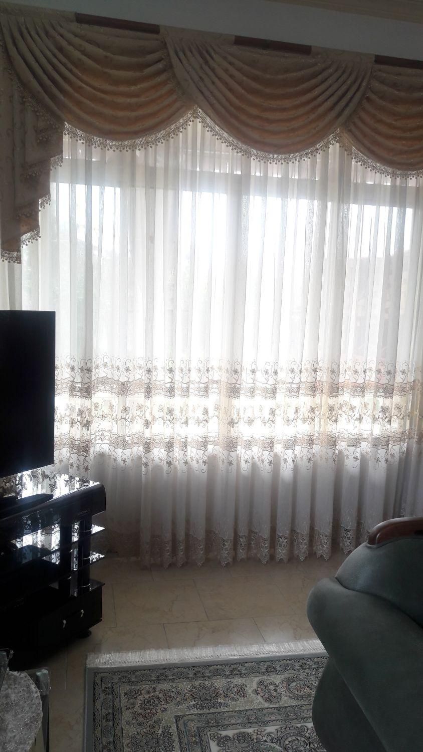 پرده پذیرایی بفروش میرسد|پرده، رانر، رومیزی|رشت, پیرسرا|دیوار