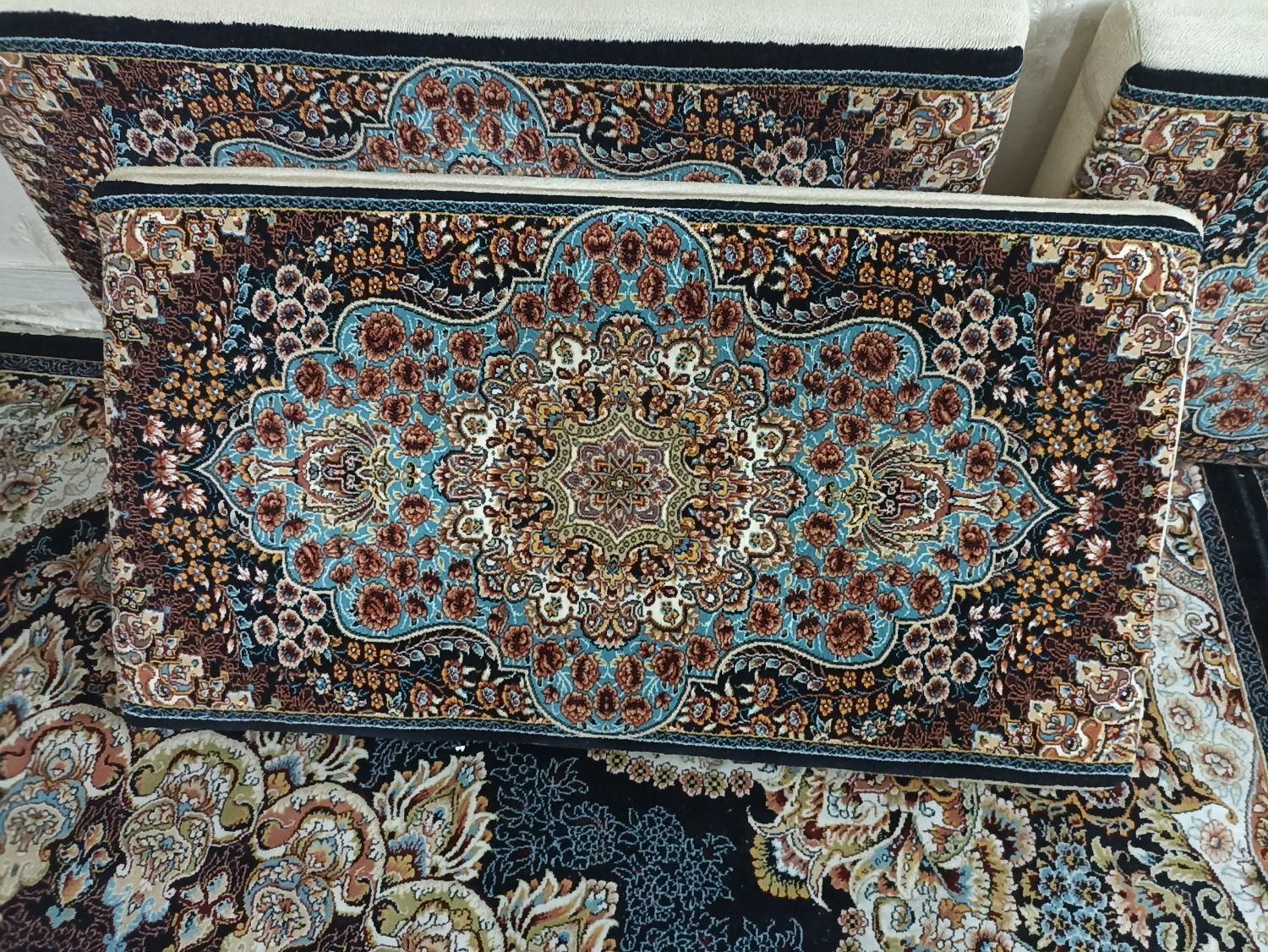 فرش ۹ متری تکی با یک جفت پشتی|فرش|تهران, فلاح|دیوار