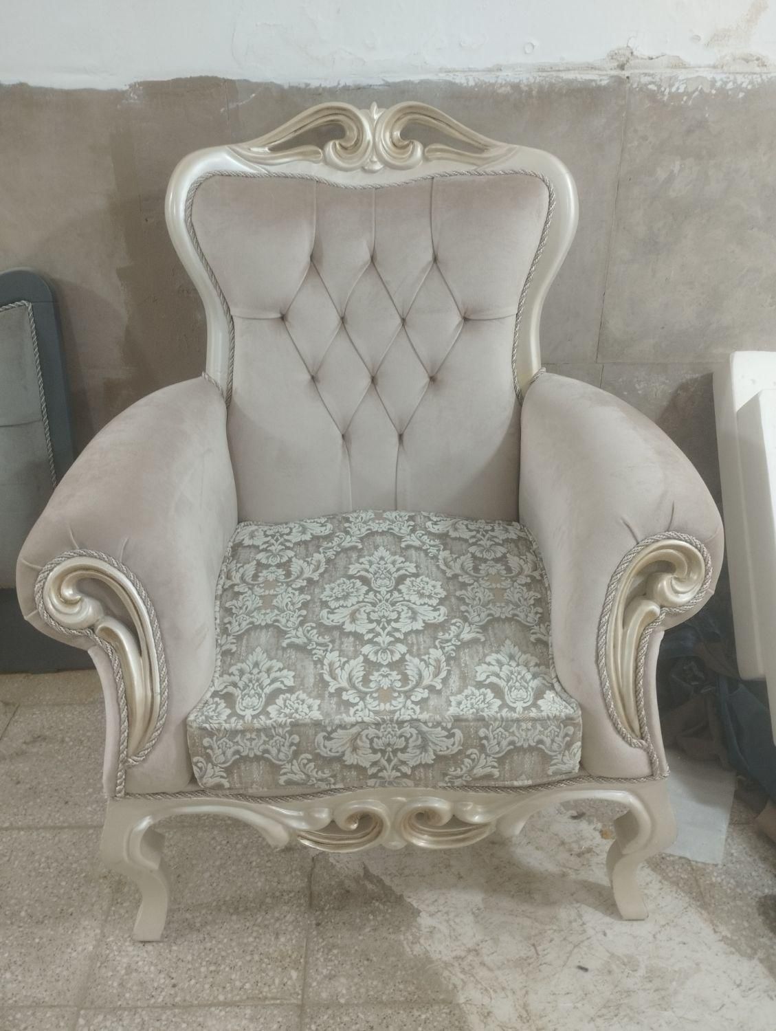 رویه کوبی و تعمیر مبلمان با ضمانت|خدمات پیشه و مهارت|اراک, |دیوار