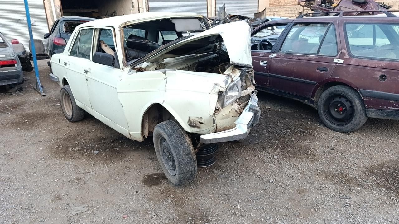 خرید خودروهای اسقاطی فرسوده و نیسان تناژ بالا|قطعات یدکی و لوازم جانبی|ماکو, |دیوار