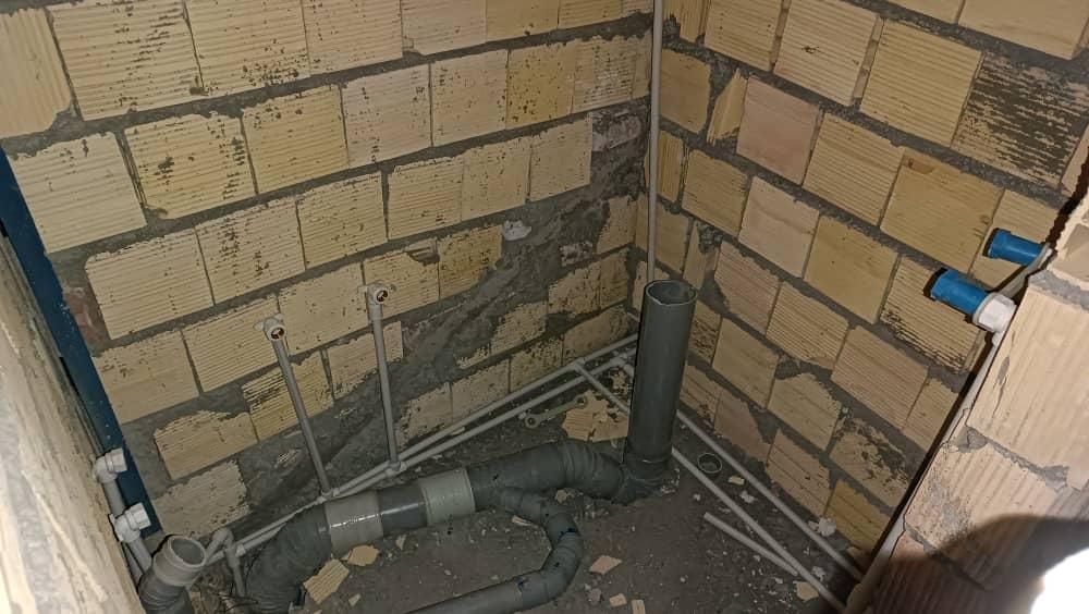 لوله کشی آب فاضلاب سرویس ابگرمکن وپمپ آب بخاری گاز|خدمات پیشه و مهارت|زاهدان, |دیوار