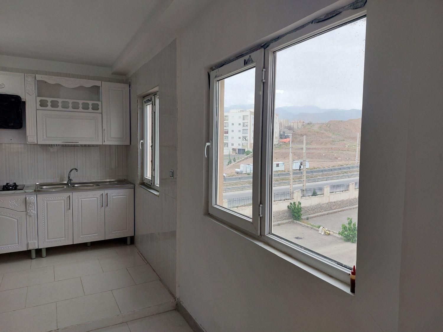 فرهنگیان ، فاز هفت ۷ ( دونبش ) بزرگ متراژ|فروش آپارتمان|هشتگرد, شهرک فرهنگیان|دیوار