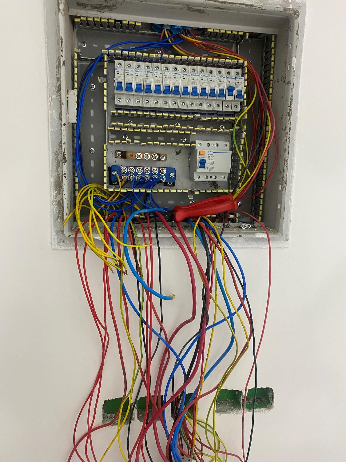 خدمات برقکاری ساختمان کلی و جزئی|خدمات پیشه و مهارت|امیدیه, |دیوار