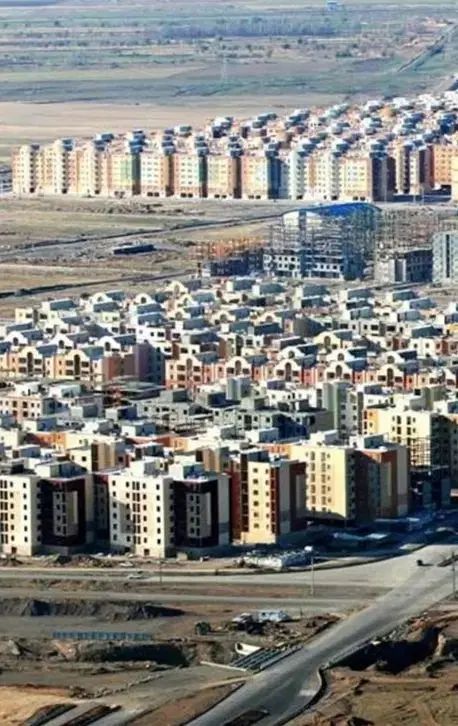 اجاره آپارتمان۱۳۲ متری ۳ خوابه طبقه ۴ در B۵|اجارهٔ آپارتمان|فولادشهر, B5|دیوار