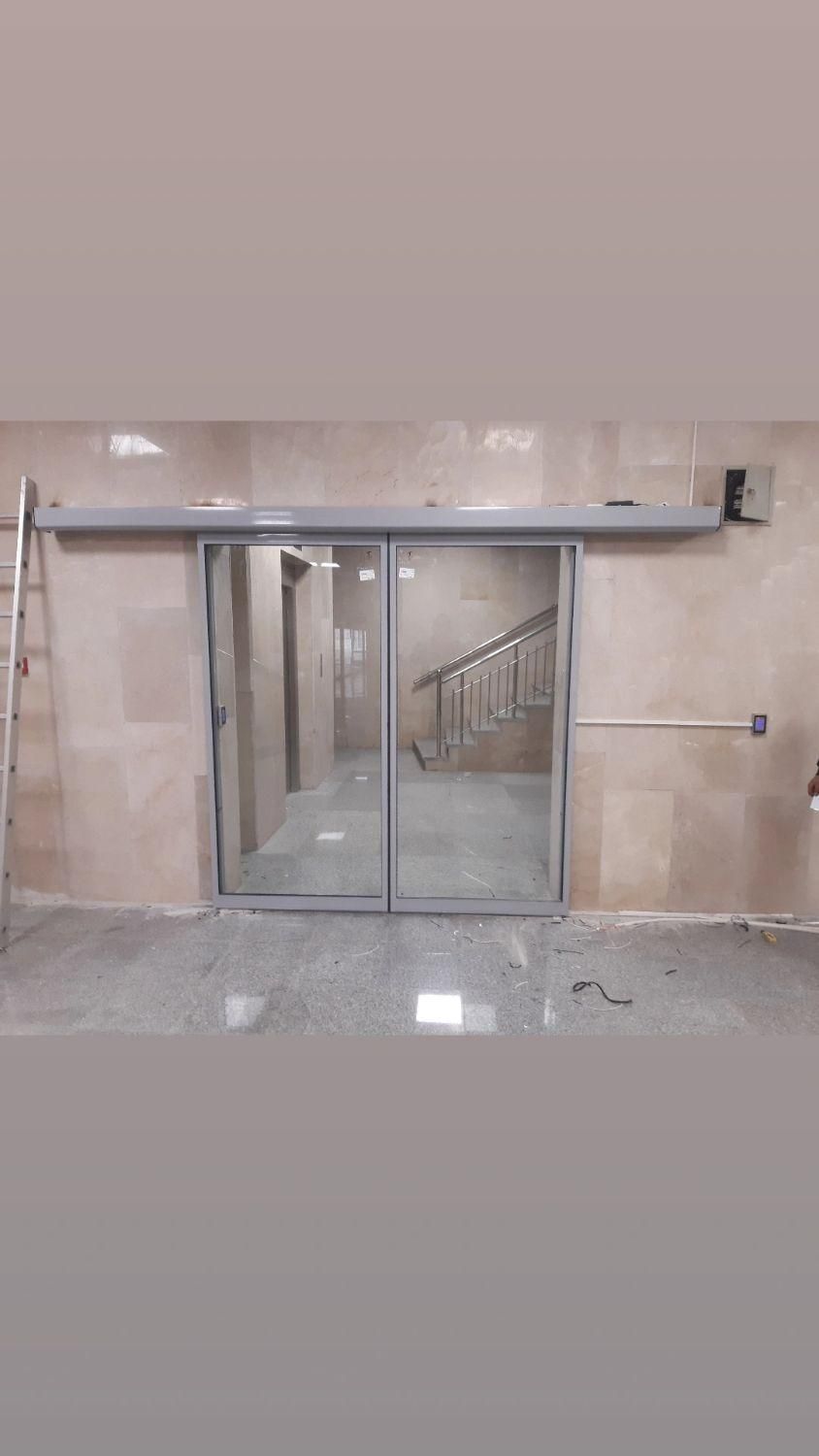 فروش دربهای اتومات شیشه اتومات کرکره برقی|خدمات پیشه و مهارت|تهران, نیروی هوایی (پیروزی)|دیوار