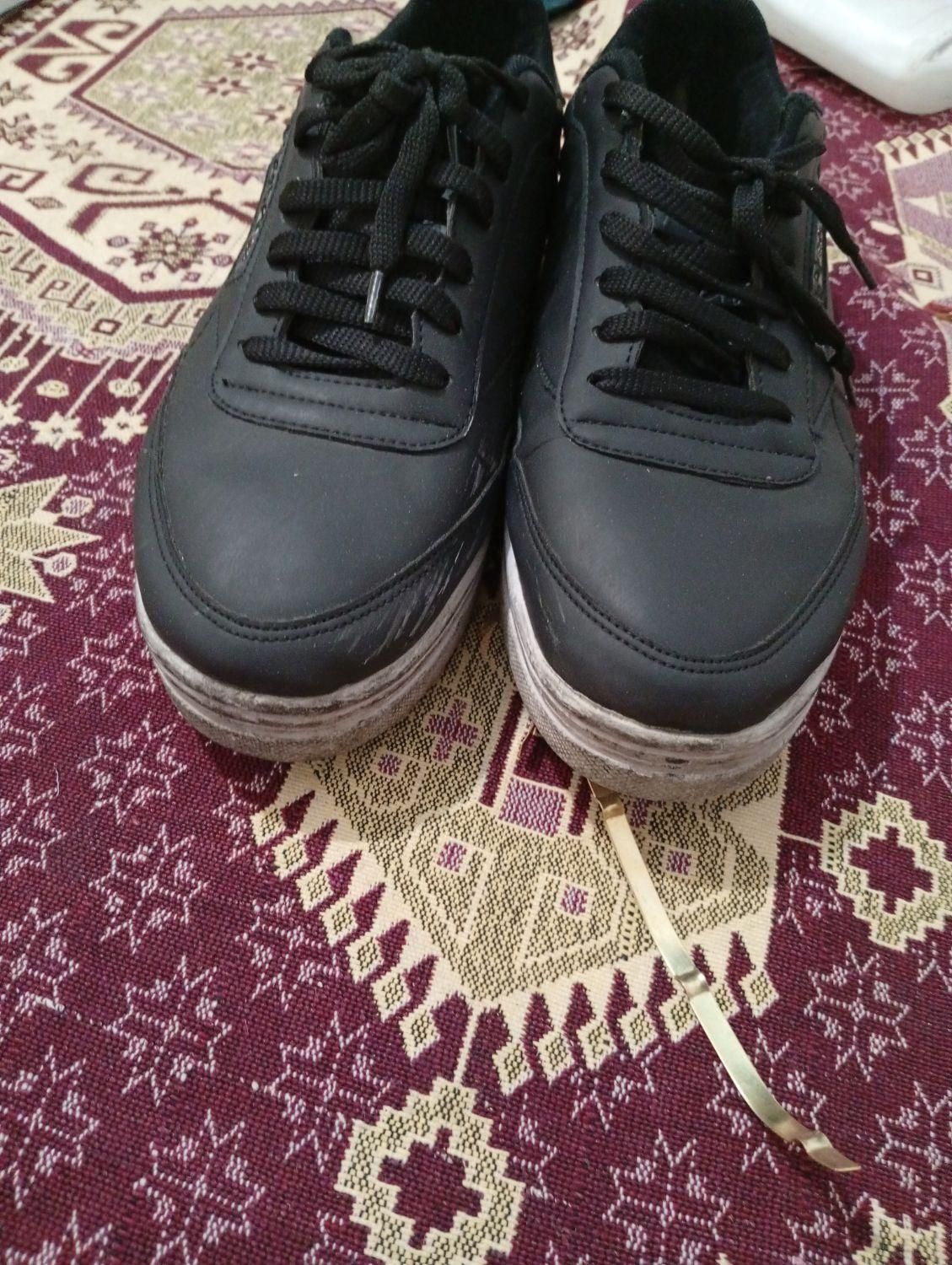 کفش سایز ۴۲ تا 43 مشکی|کیف، کفش، کمربند|قرچک, زیبا شهر|دیوار