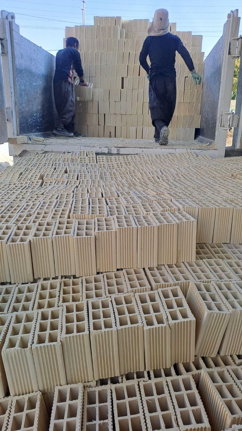 فروش آجر سفال درجه ۱ با قیمت مناسب|مصالح و تجهیزات ساختمان|نجفآباد, امام خمینی|دیوار