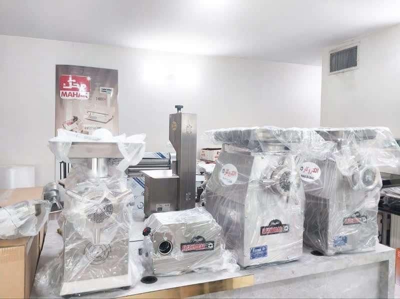 خرید فروش چرخگوشت صنعتی چرخ گوشت استخوابر|فروشگاه و مغازه|تهران, سلسبیل جنوبی|دیوار