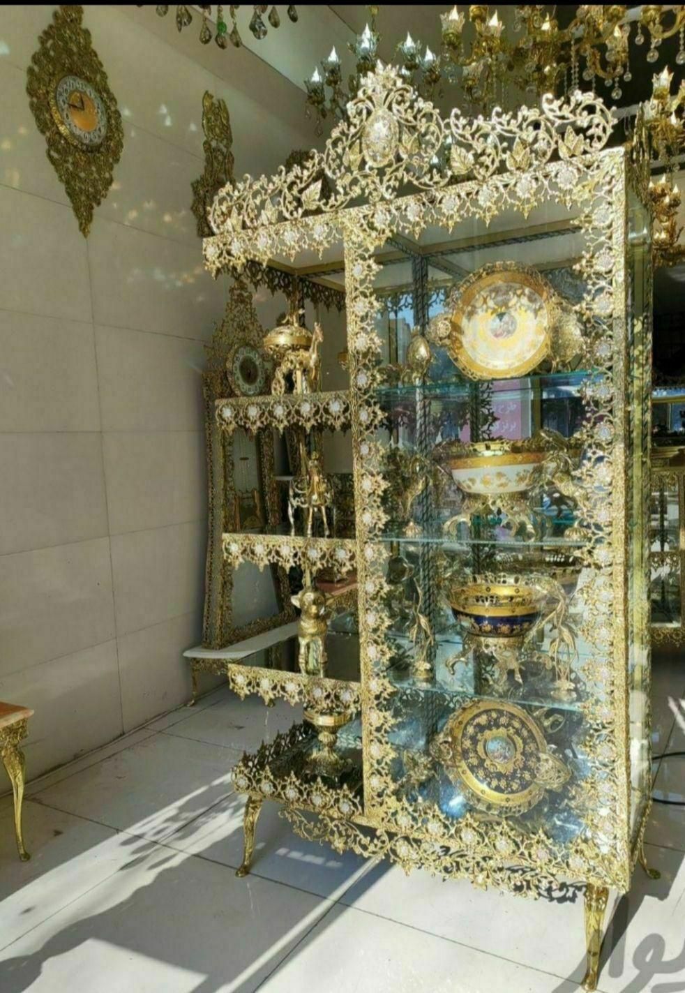 آینه ویترین باکس دار فوق سنگین (( برنز سعید))|بوفه، ویترین، کنسول|کرمانشاه, |دیوار