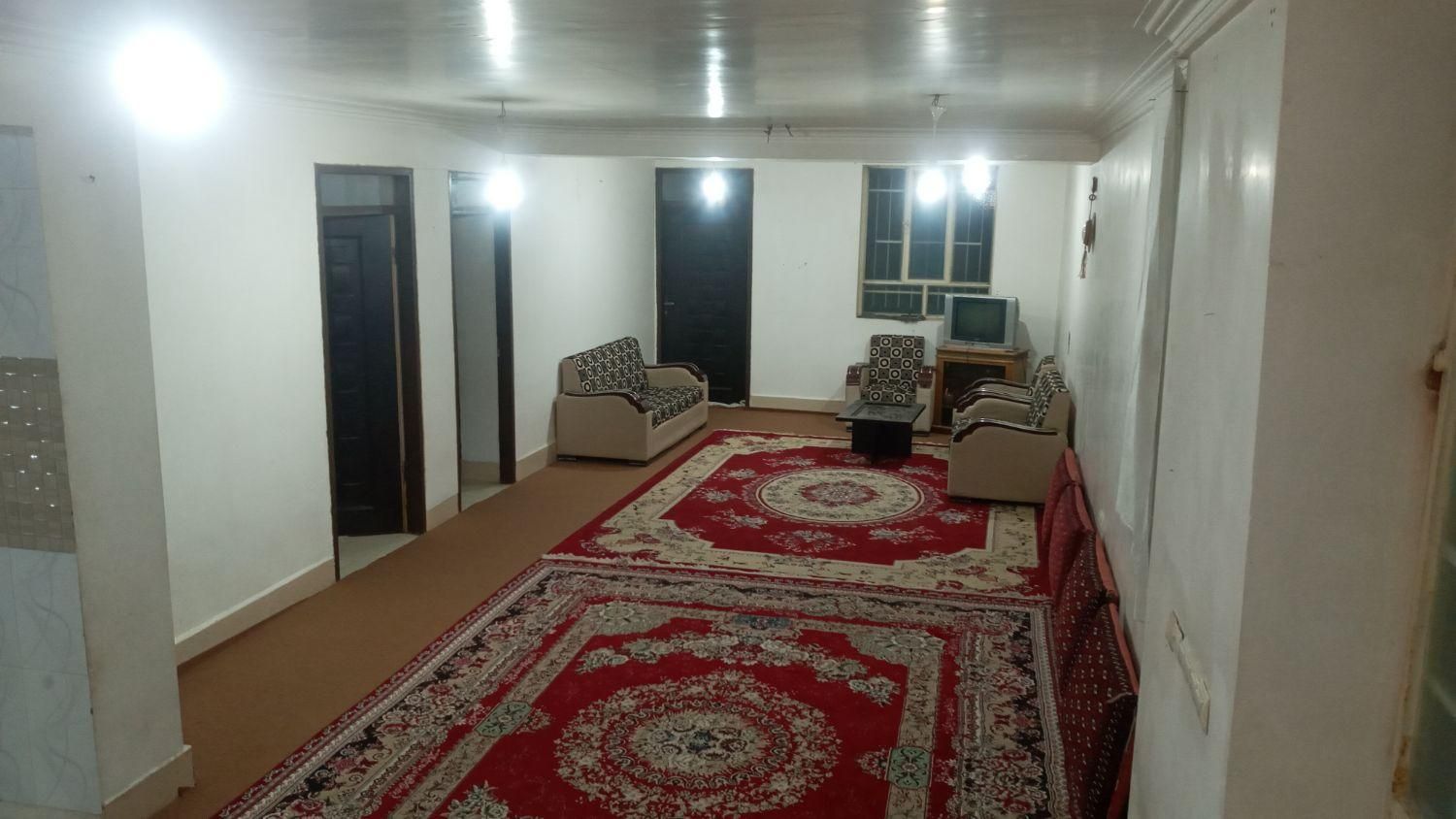 اجاره فقط به صورت روزانه با تجهیزات کامل|اجارهٔ کوتاه‌مدت آپارتمان و سوئیت|زابل, |دیوار