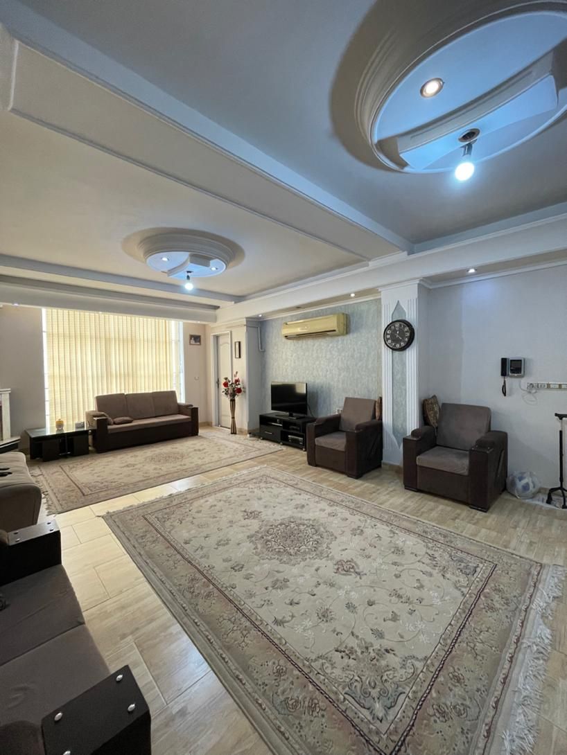 ۱۱۰متری/خوش نقشه/نزدیک بر اصلی/فول امکانات|فروش آپارتمان|رشت, شهرک قدس|دیوار