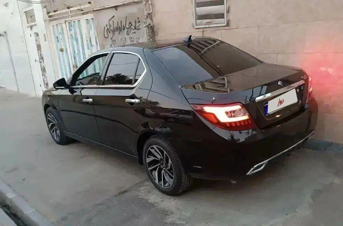 دنا پلاس ۱۴۰۲ آبنوس ۵ دنده EF7-MT|خودرو سواری و وانت|تهران, بوستان ولایت|دیوار