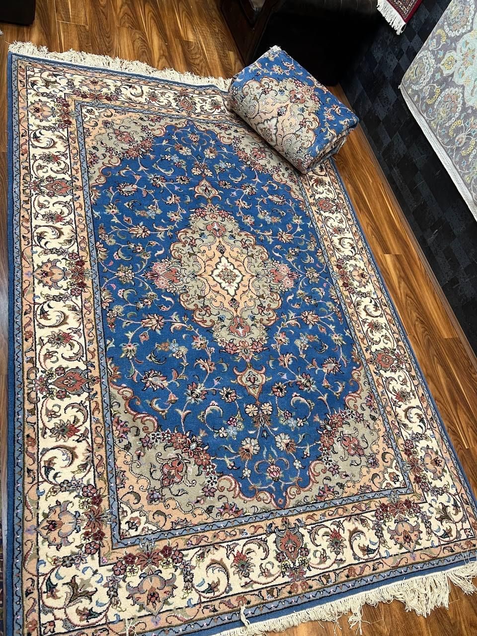 یک جفت قالی شش متری زمینه آبی نو استاد بافت|فرش|تهران, بازار|دیوار