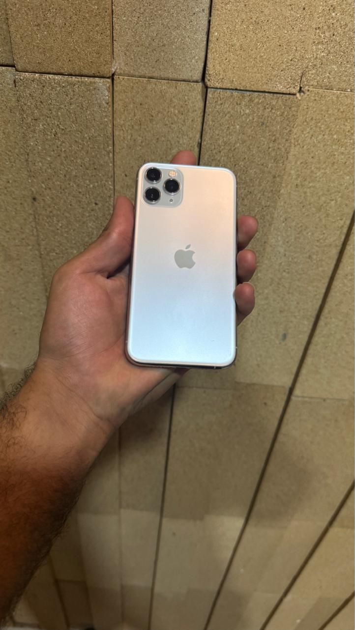 اپل iPhone 11 Pro با حافظهٔ ۲۵۶ گیگابایت|موبایل|تبریز, |دیوار