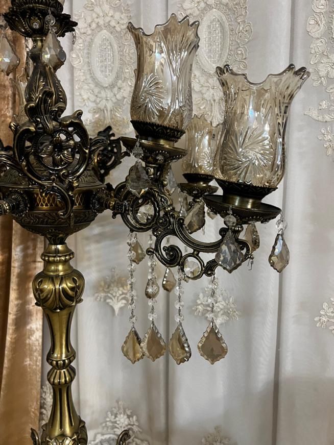 دوعدد کنار سالنی بسیار انتیک وشیک|چراغ خواب و آباژور|مشهد, احمدآباد|دیوار