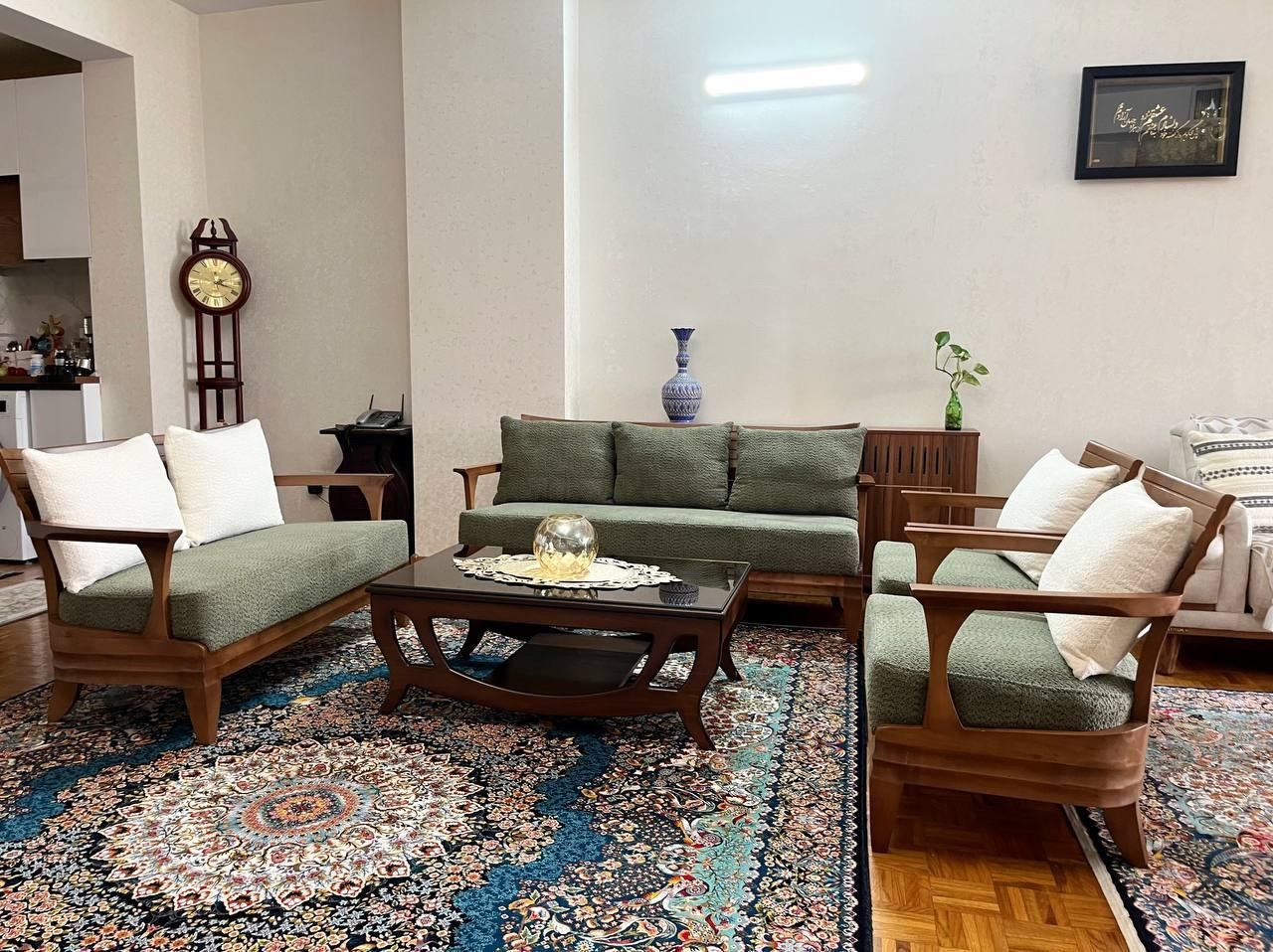 فروش مبل ۷ نفره نو مینیمال، شیک و باکیفیت|مبلمان خانگی و میز عسلی|تهران, ظفر|دیوار