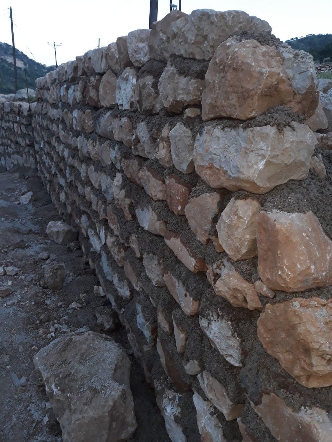 اجرای انواع کارهای بنایی سنگ کاری پی ولاشه چینی و.|خدمات پیشه و مهارت|ایذه, |دیوار