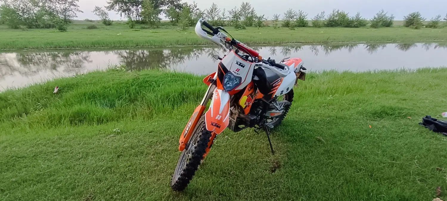 ktm250طرح فلات|موتورسیکلت|رشت, کوی عرفان|دیوار