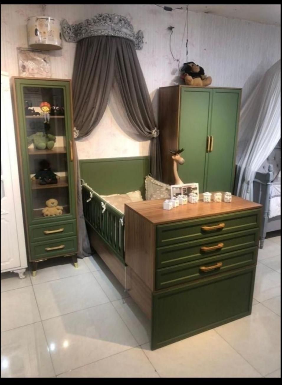 ۷۸۹کد سرویس تخت دستگیره چوبی متریال درجه ۱|اسباب و اثاث بچه|تهران, شهید رجایی|دیوار