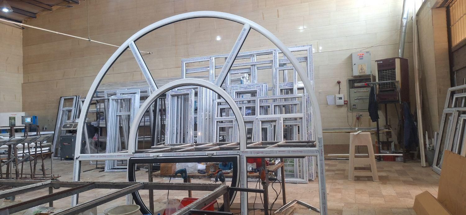 تعمیرات پنجره ودرب های دوجداره|خدمات پیشه و مهارت|قم, پردیسان|دیوار