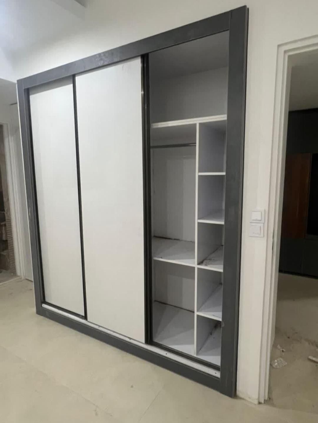 کابینت و کمددیواری تی وی روم باکس لباس|جاکفشی، کمد، دراور|آبادان, |دیوار