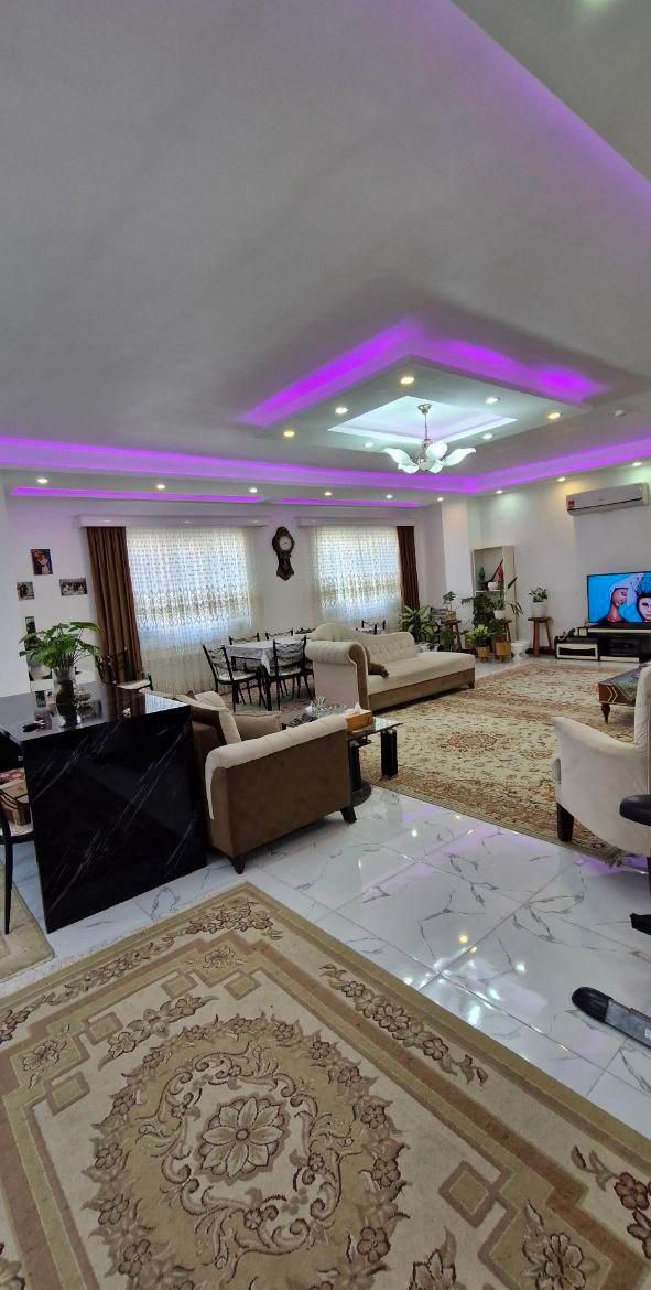 ۱۳۰متر آپارتمان/فول امکانات/دو قدمی استخر|فروش آپارتمان|لاهیجان, کوی خزر|دیوار