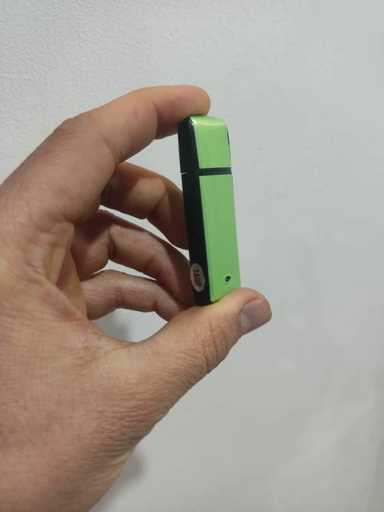 فلاش رکورد صدا.ضبط صدا مخصوص دانشجوها|لوازم جانبی موبایل و تبلت|یزد, |دیوار