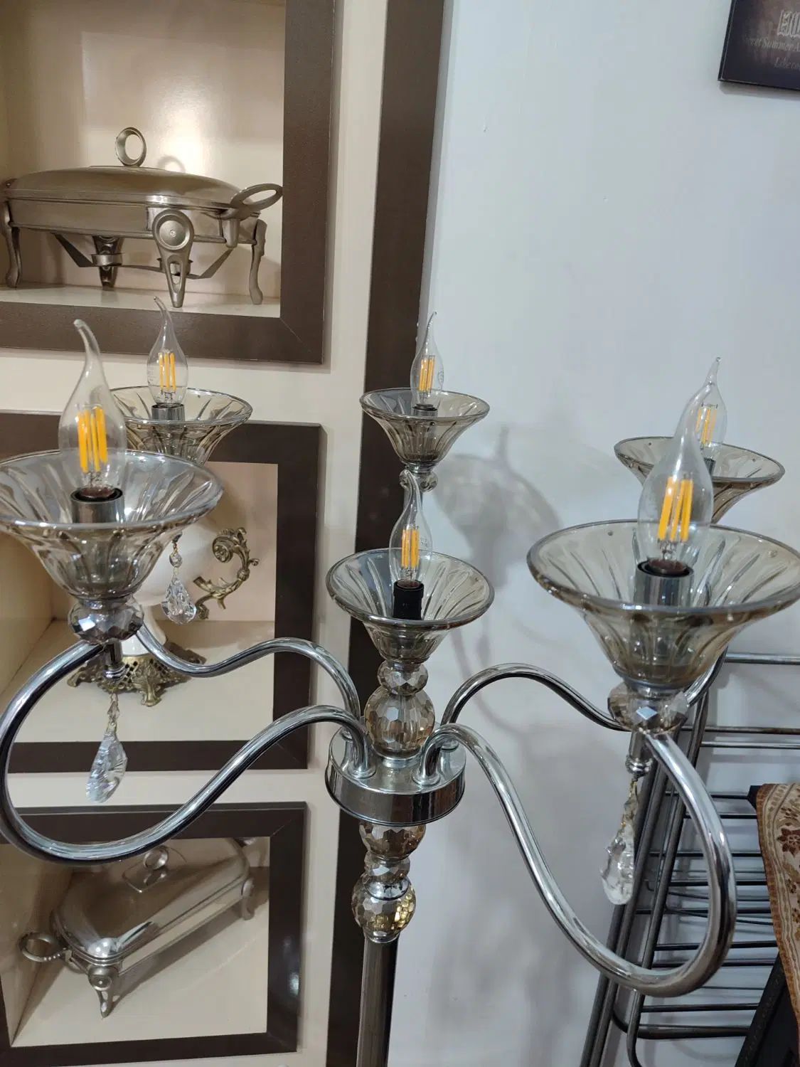 لوستر کنار سالنی|لوستر و چراغ آویز|مشهد, خواجه ربیع|دیوار