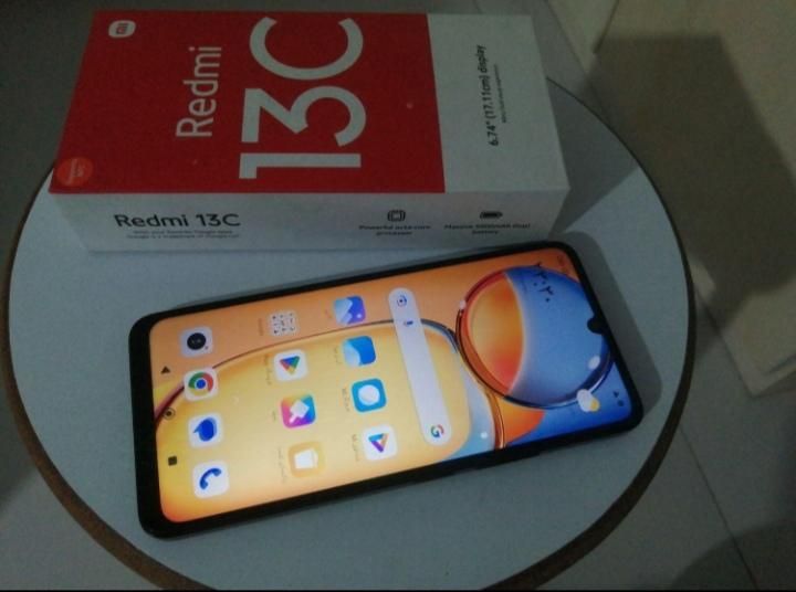 شیائومی Redmi 13C با حافظهٔ ۲۵۶ گیگابایت|موبایل|کهریزک, |دیوار