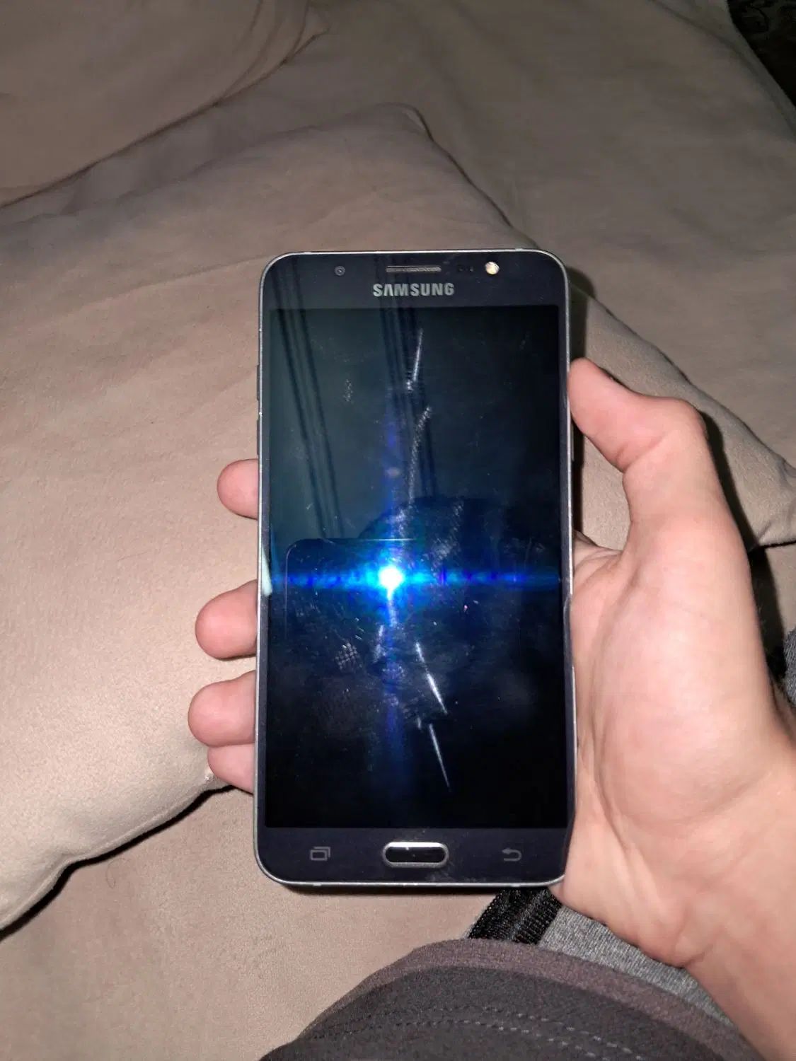 سامسونگ Galaxy J7 (2017) با حافظهٔ ۱۶ گیگابایت|موبایل|مشهد, آزادشهر|دیوار