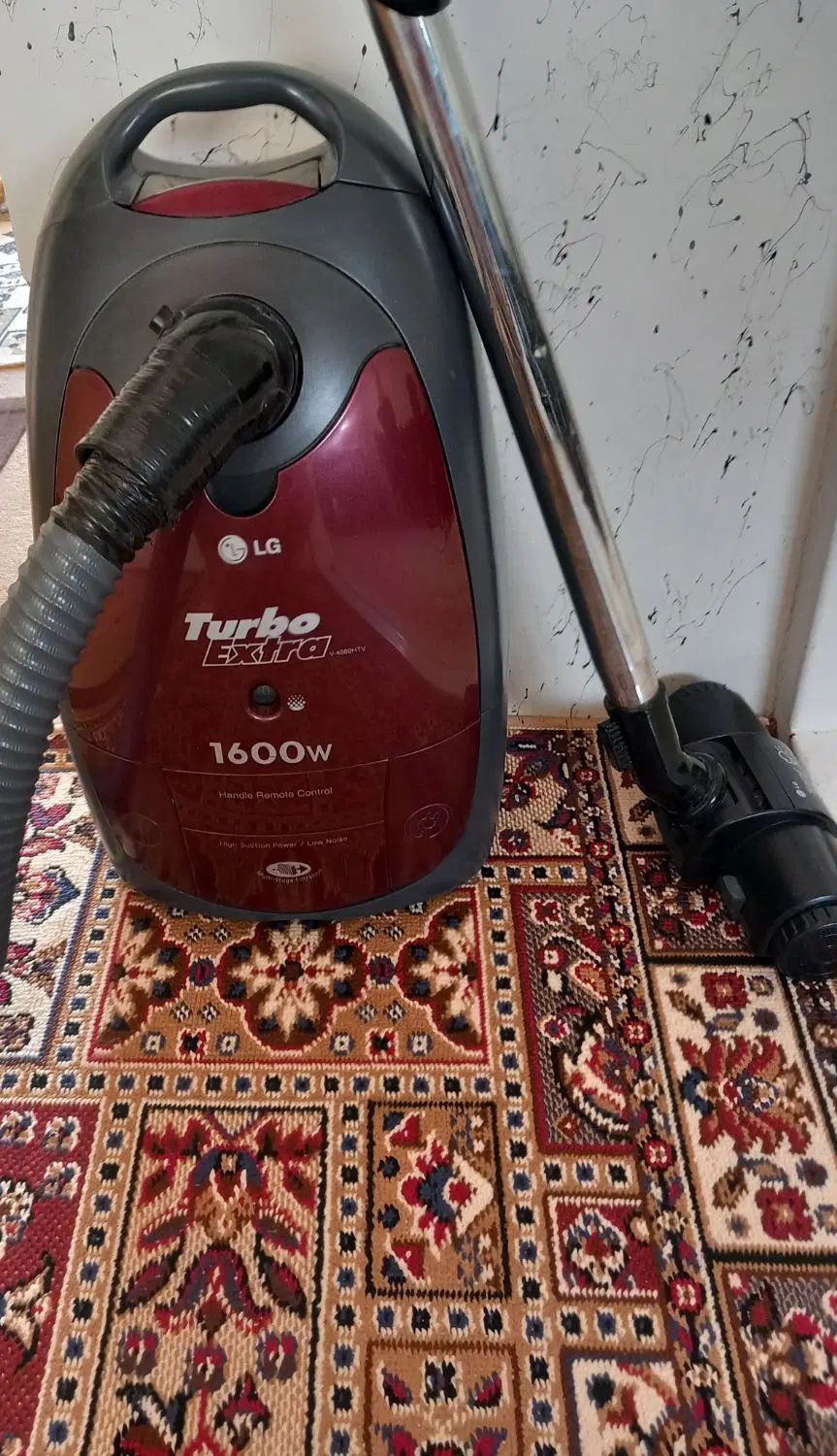جارو برقی LG ساخت کشور کره|جاروبرقی، جارو شارژی، بخارشو|اصفهان, بهارستان (مخابرات)|دیوار