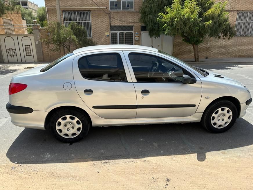 پژو 206 SD V10، مدل ۱۳۹۰|خودرو سواری و وانت|یزد, |دیوار