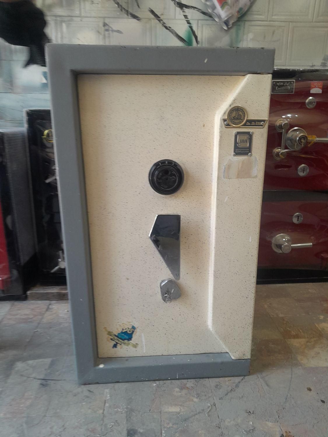 گاوصندوق گنجدار۱۵۰۰|ابزارآلات|مراغه, |دیوار