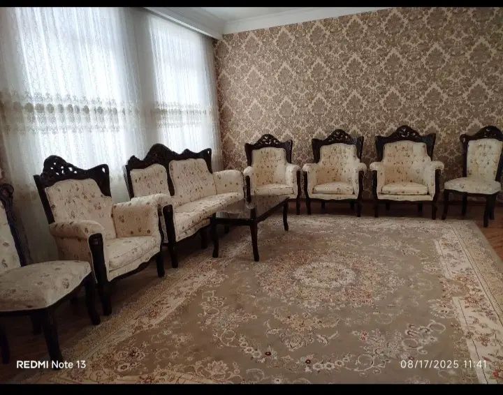 مبل منبت کار دست چوب راش گرجستان ۹نفر|مبلمان خانگی و میز عسلی|مشهد, استاد یوسفی (شهرک غرب)|دیوار