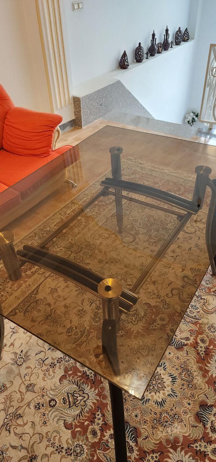 میز نهارخوری شیشه ای تک، پایه ها ترکیب چوب و فلز|میز و صندلی غذاخوری|نوشهر, |دیوار