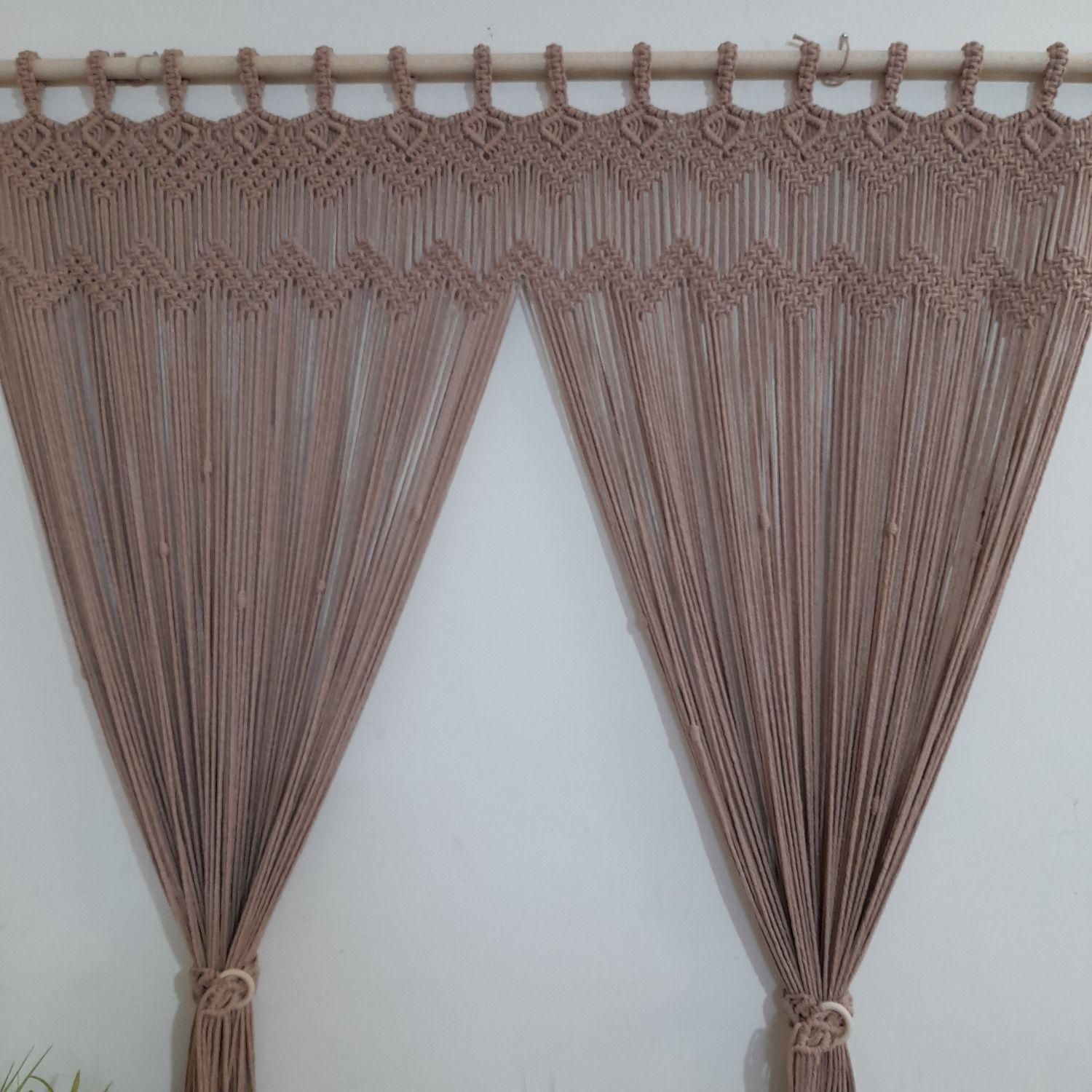 پرده شلف دیوارکوب مکرومه|صنایع دستی و سایر لوازم تزئینی|مشهد, ایثارگران|دیوار