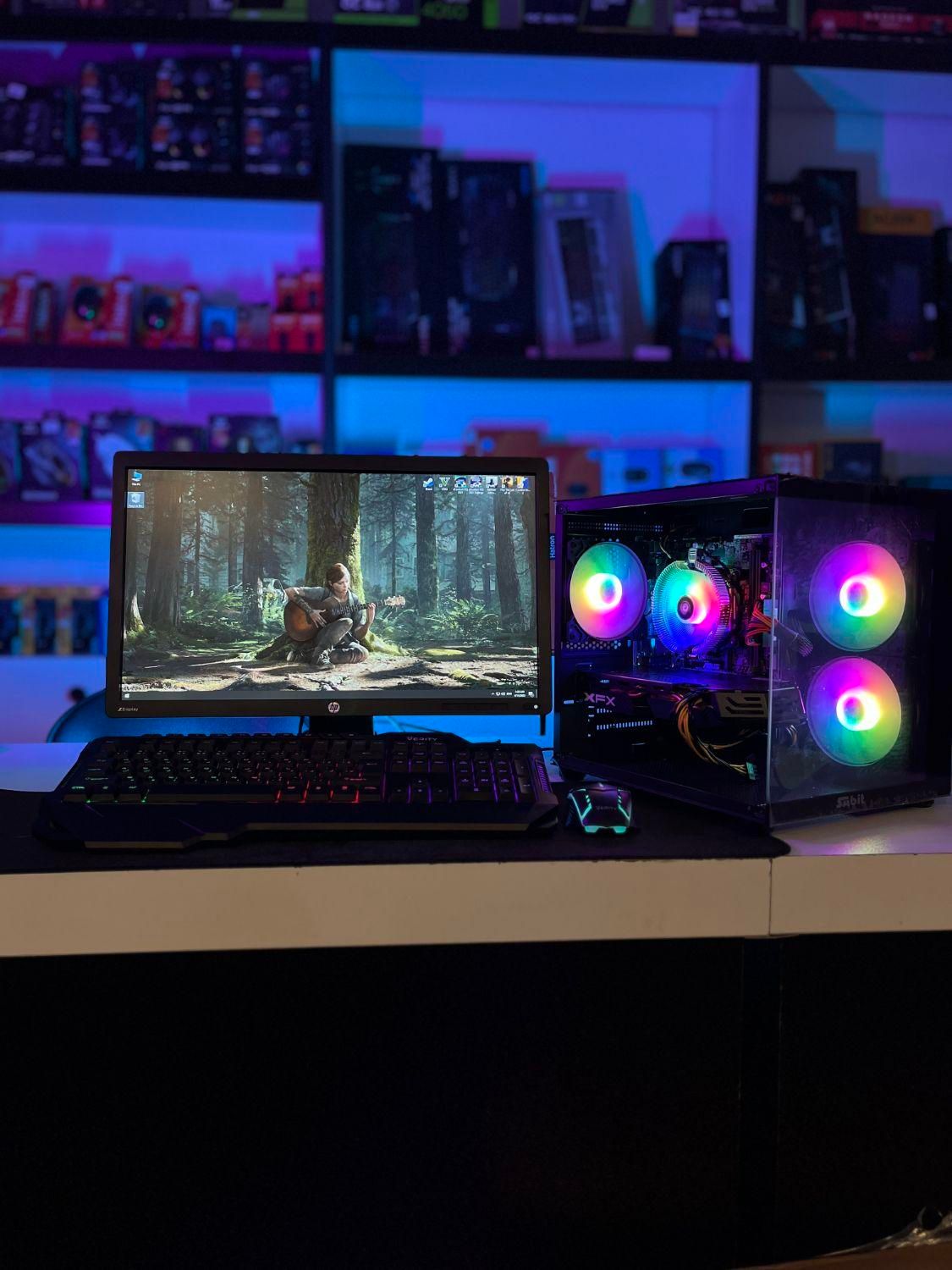 کیس گیمینگ قوی تر از ps4 همراه با مانیتور|رایانه رومیزی|گرگان, |دیوار