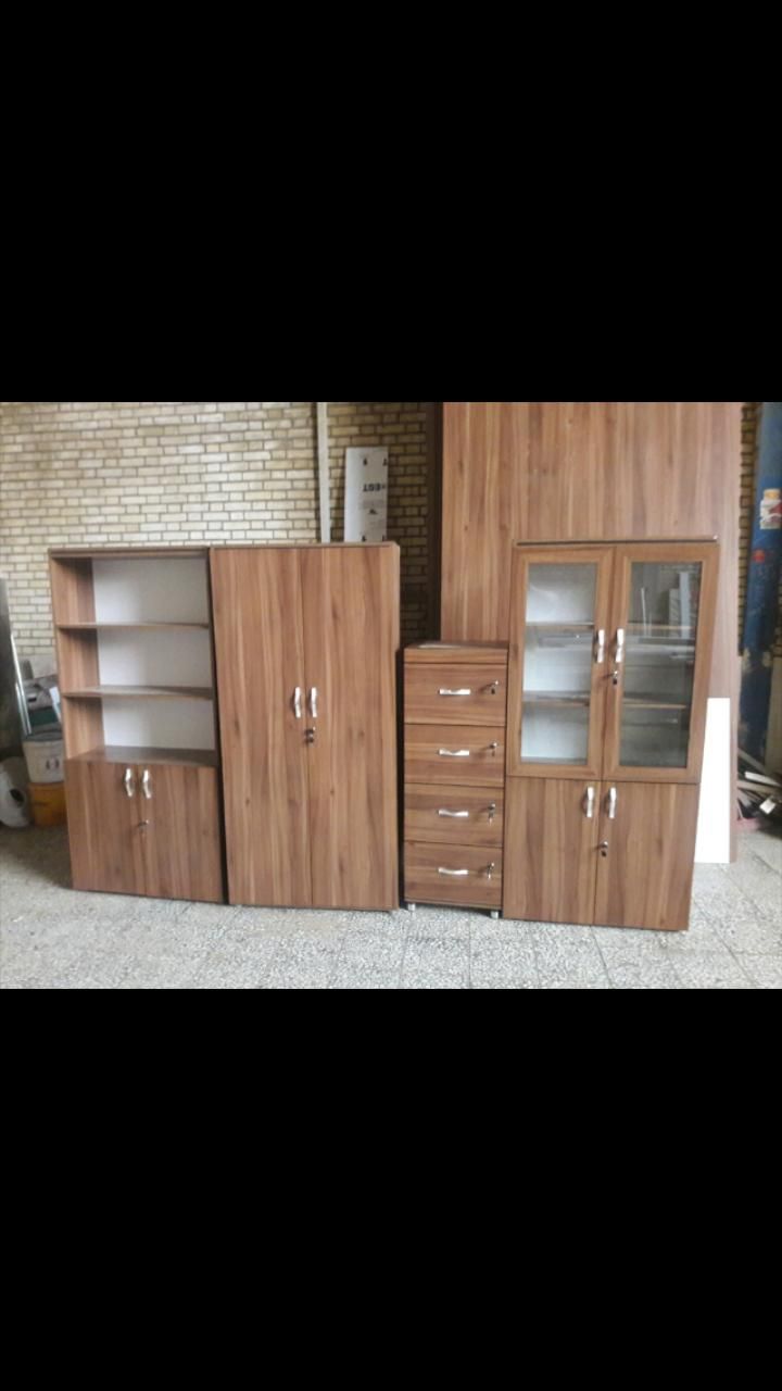 میز مدیریت  میز کنفرانس فایل چهار کشو کمد کتابخانه|دفتر کار|اصفهان, باغ فدک|دیوار