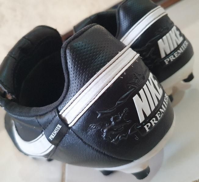 کفش فوتبال اورجینال NIKE PREMIER|تجهیزات ورزشی|شیراز, دکتر حسابی|دیوار