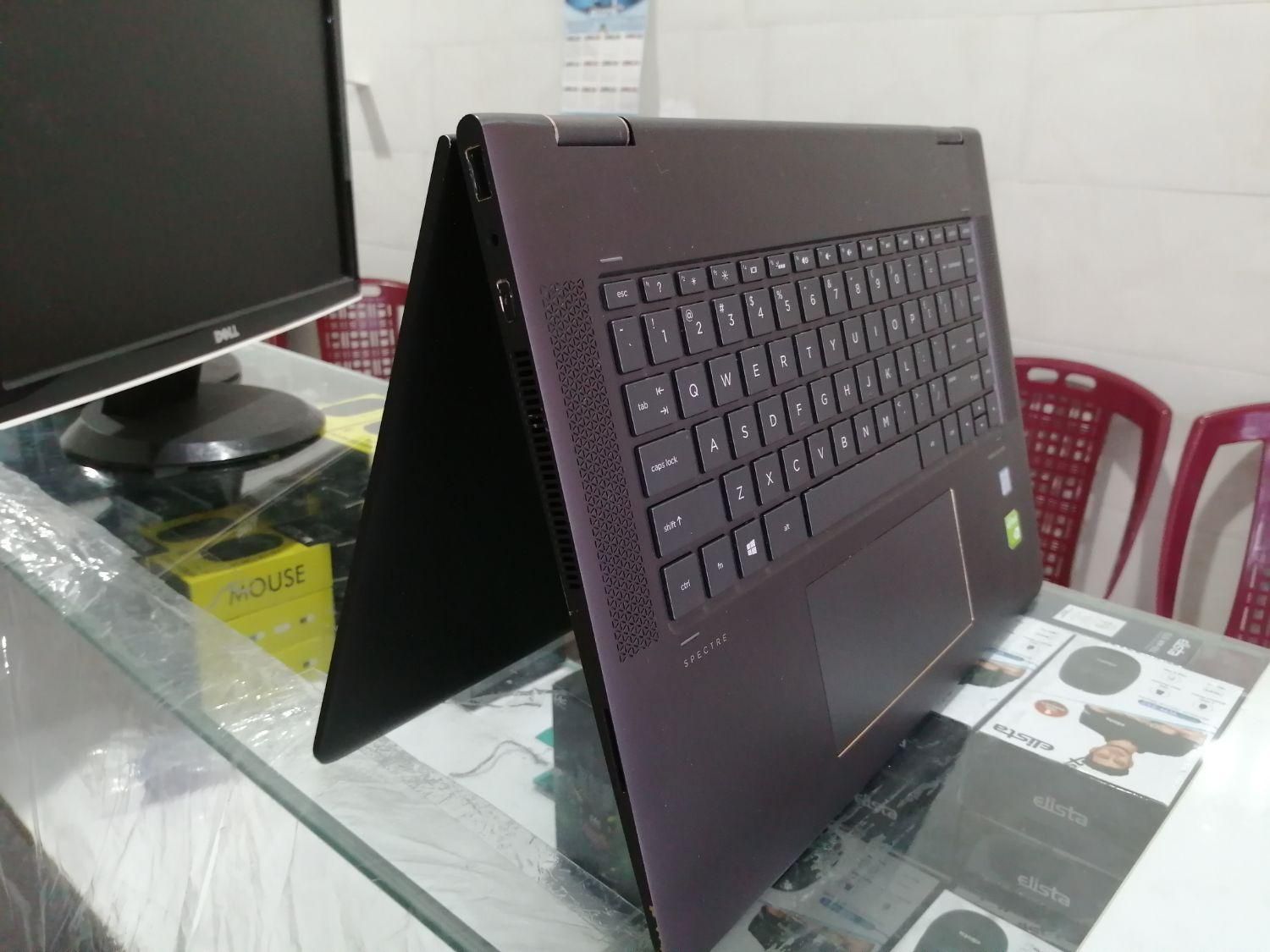 لپتاپ حرفه ای hp spectre core i7 صفحه4K گرافیکدار|رایانه همراه|سراوان, |دیوار