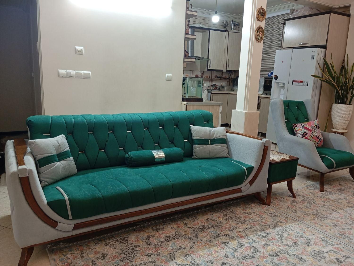 مبلمان ۸ نفره|مبلمان خانگی و میز عسلی|تهران, گمرک|دیوار