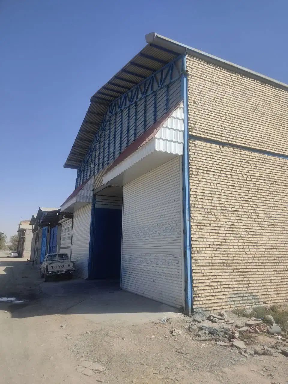 سوله  ۳۰۰متر طرحچی/شهاب|فروش دفتر صنعتی، کشاورزی، تجاری|مشهد, بهار|دیوار