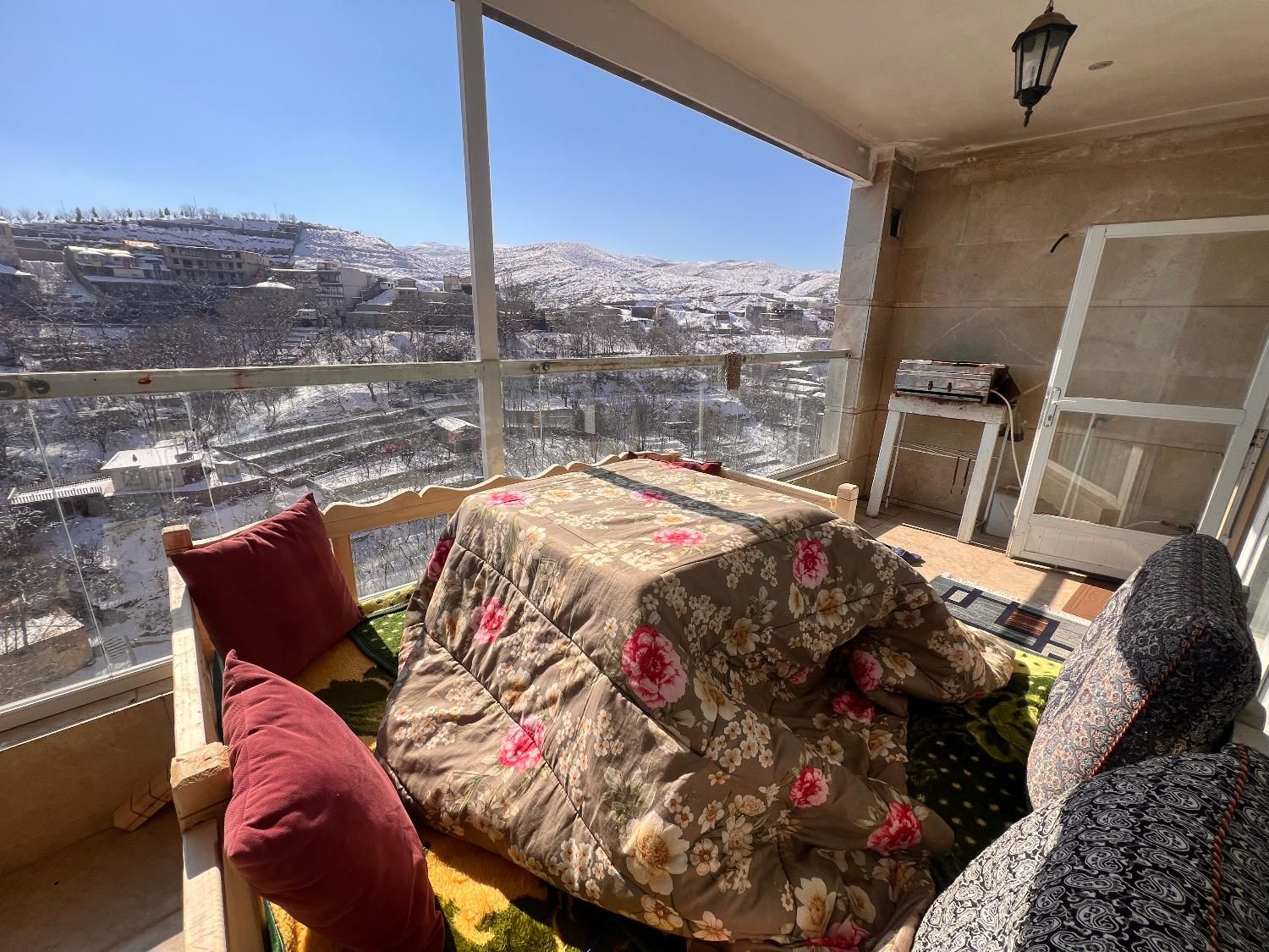 سوییت کوهستانی با چشم انداز دلنواز|اجارهٔ کوتاه‌مدت آپارتمان و سوئیت|مشهد, دانشجو|دیوار