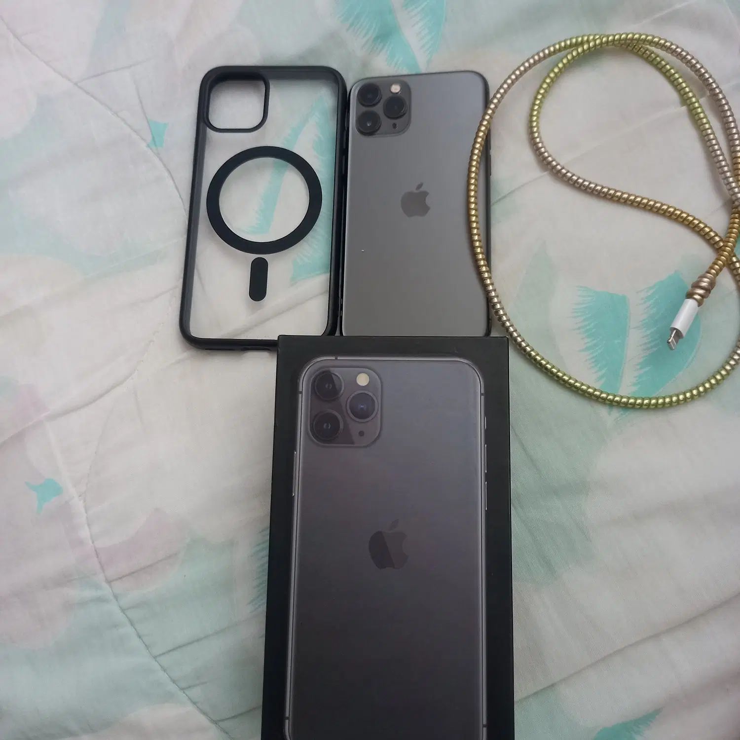 اپل iPhone 11 Pro با حافظهٔ ۲۵۶ گیگابایت|موبایل|کاشان, فاز ۲ ناجی آباد|دیوار