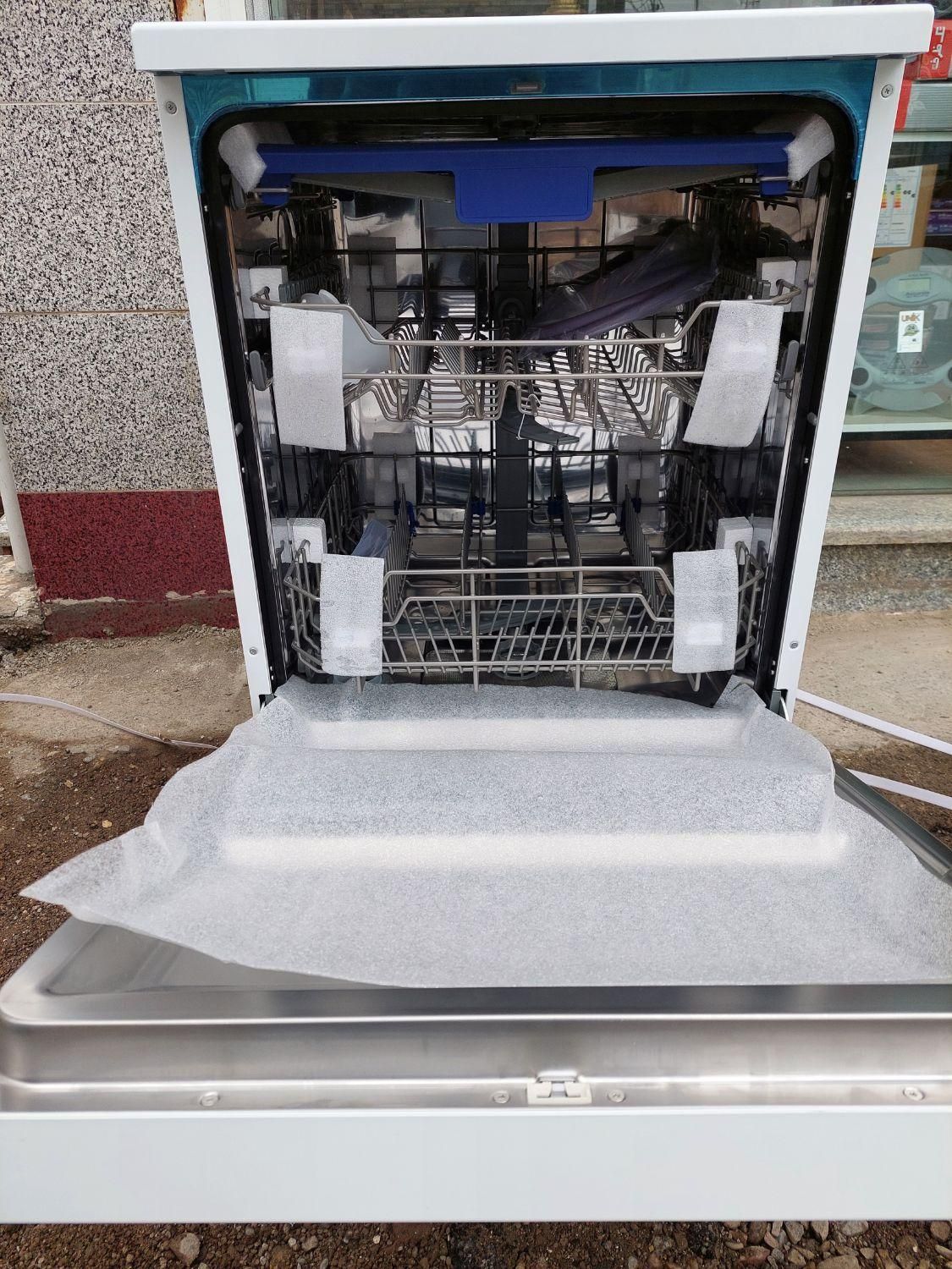 ظرفشویی پاکشوما L51 / E53 15نفره لمسی دکمه ای|ماشین ظرفشویی|رشت, رودباری|دیوار