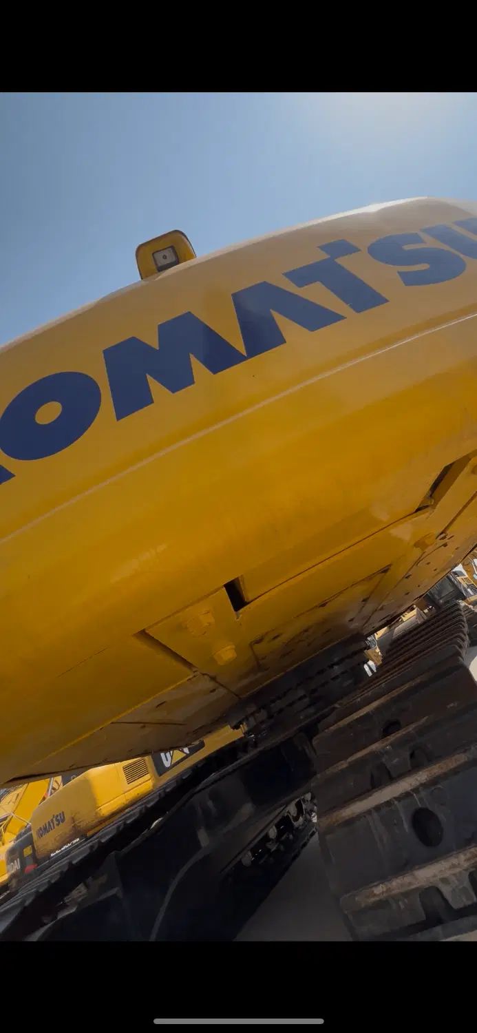 بیل مکانیکی ۴۰۰ خط ۷ و ۸|خودرو سنگین|اهواز, کیانپارس |دیوار