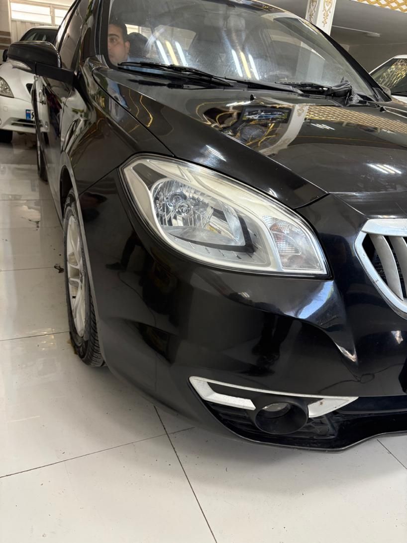برلیانس H330 اتوماتیک 1500cc، مدل ۱۳۹۶|خودرو سواری و وانت|اردبیل, |دیوار